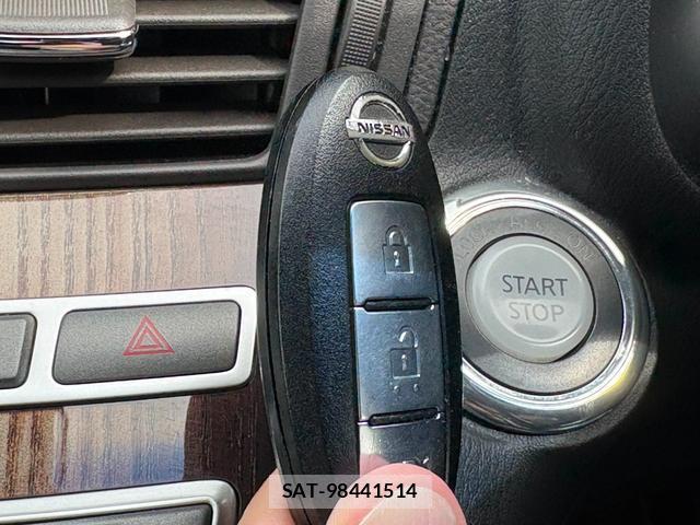 Nissan FUGA HYBRID 2012-03 8653140-15