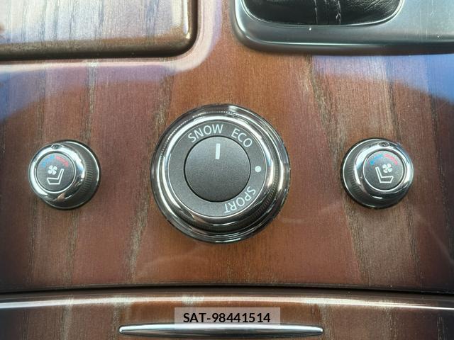 Nissan FUGA HYBRID 2012-03 8653140-16