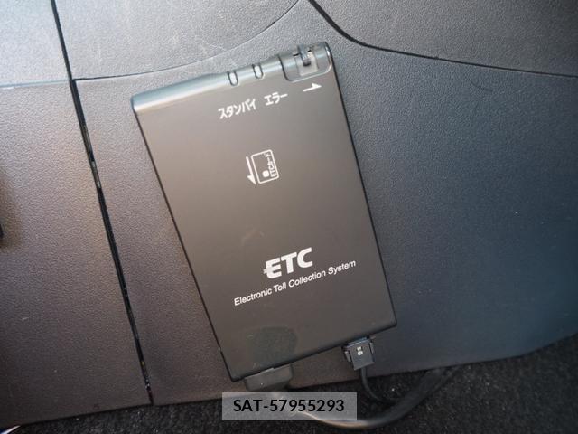 Mitsubishi GALANT FORTIS 2007-08 8652365-17