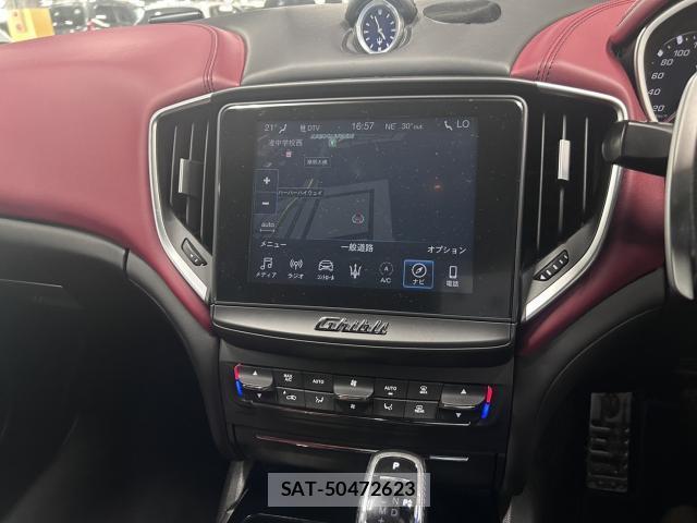Maserati GHIBLI 2020-08 8652839-14