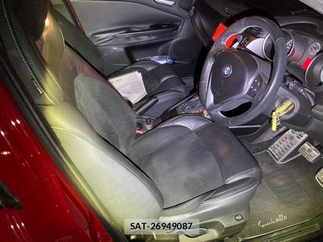 ALFA ROMEO GIULIETTA 2015-09 8648528-10
