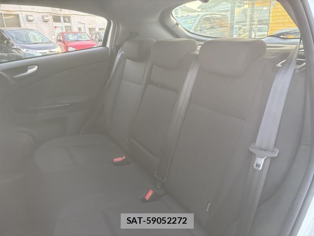 ALFA ROMEO GIULIETTA 2012-04 8653141-12