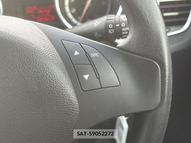 ALFA ROMEO GIULIETTA 2012-04 8653141-16