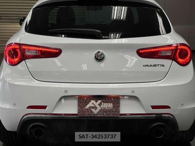 ALFA ROMEO GIULIETTA 2019-06 8653927-14