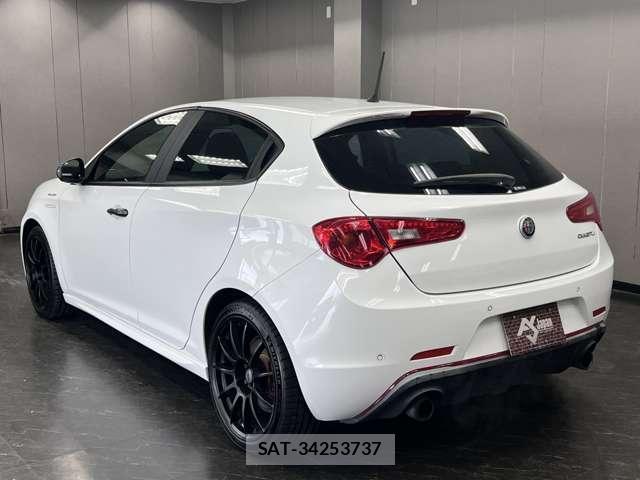 ALFA ROMEO GIULIETTA 2019-06 8653927-18