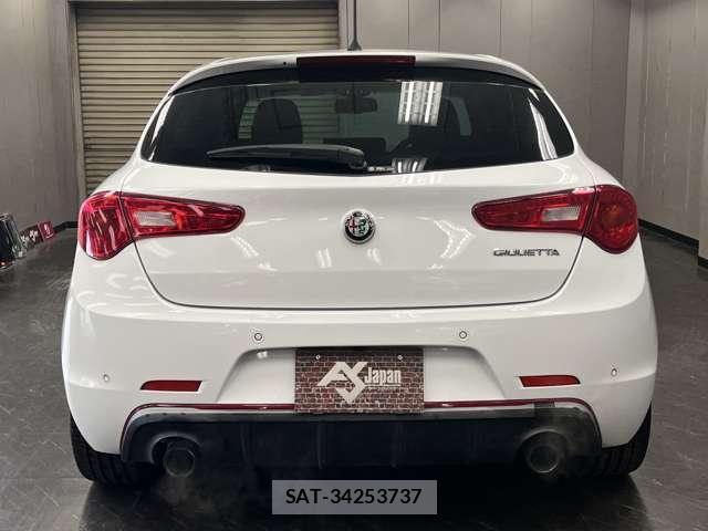ALFA ROMEO GIULIETTA 2019-06 8653927-7