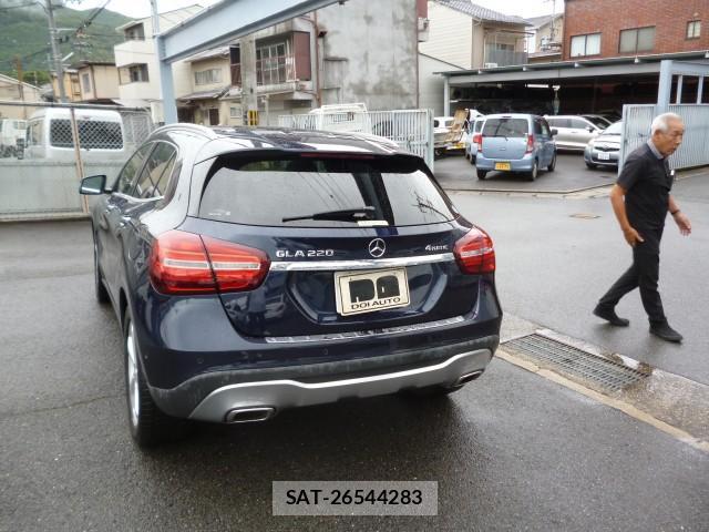Mercedes Benz GLA-CLASS 2018-09 8646749-1