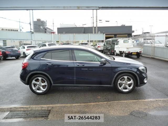 Mercedes Benz GLA-CLASS 2018-09 8646749-3