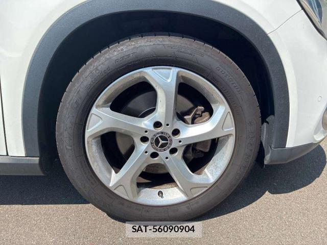 Mercedes Benz GLA-CLASS 2018-02 8649048-11