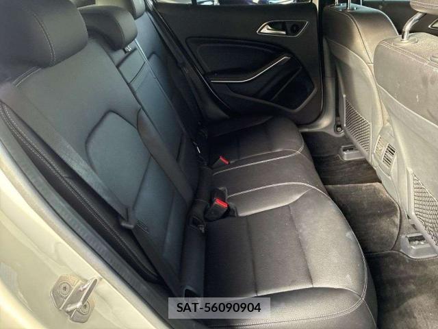 Mercedes Benz GLA-CLASS 2018-02 8649048-7