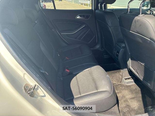 Mercedes Benz GLA-CLASS 2018-02 8649048-9