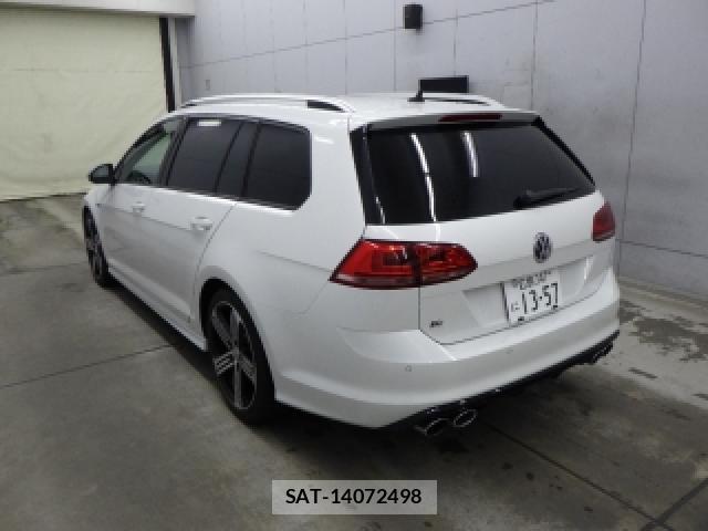 VolksWagen GOLF R VARIANT 2016-08 8647047-1