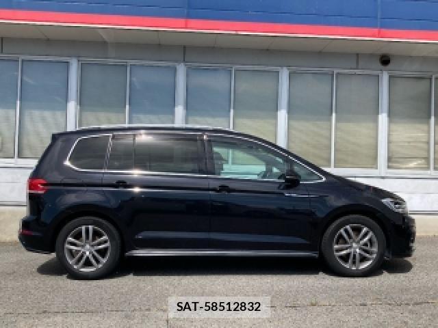 VolksWagen GOLF TOURAN 2017-03 8647063-3