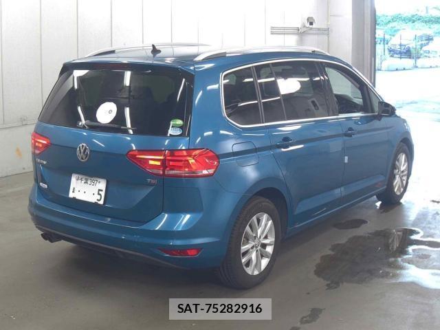 VolksWagen GOLF TOURAN 2017-12 8648878-1