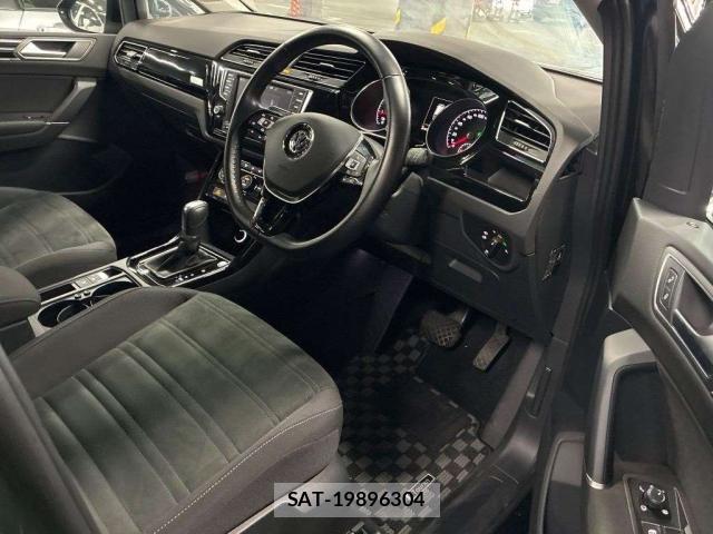 VolksWagen GOLF TOURAN 2016-01 8649003-11