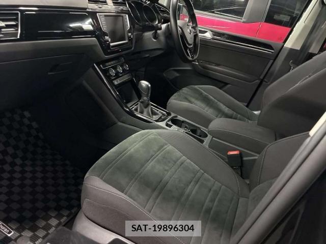 VolksWagen GOLF TOURAN 2016-01 8649003-5