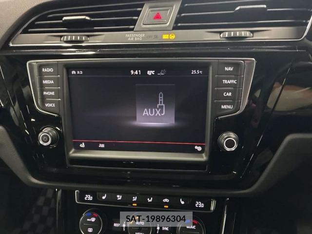 VolksWagen GOLF TOURAN 2016-01 8649003-8