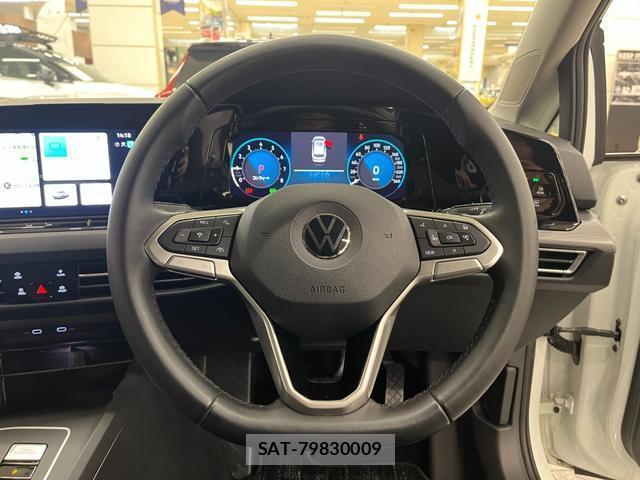 VolksWagen GOLF VARIANT 2021-10 8647912-7