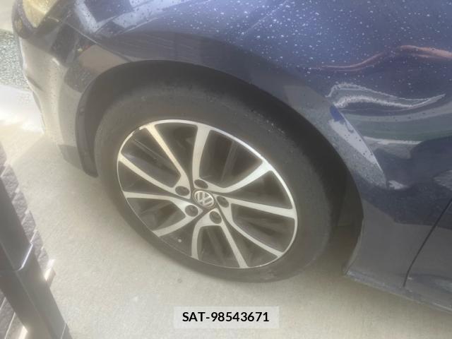 VolksWagen GOLF VARIANT 2014-09 8648474-2