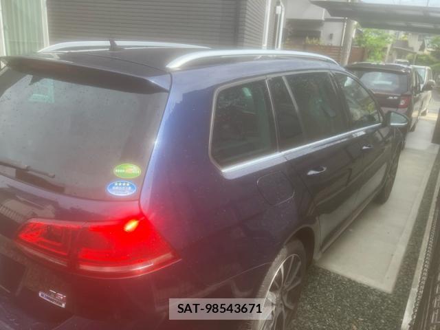 VolksWagen GOLF VARIANT 2014-09 8648474-4