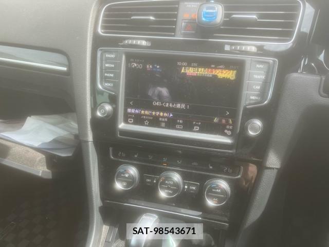 VolksWagen GOLF VARIANT 2014-09 8648474-9