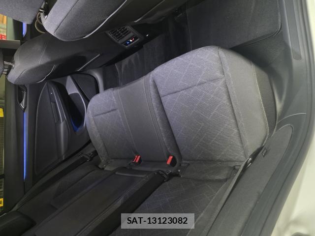 VolksWagen GOLF VARIANT 2024-05 8652491-2