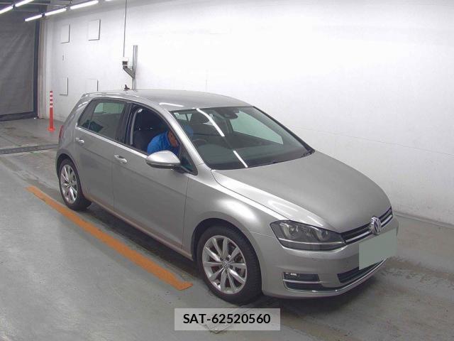 VolksWagen GOLF 2015-11 8647012-0