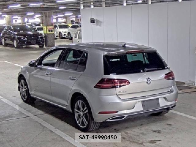 VolksWagen GOLF 2019-09 8647074-1