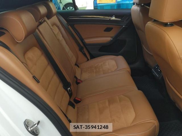 VolksWagen GOLF 2016-03 8647078-3