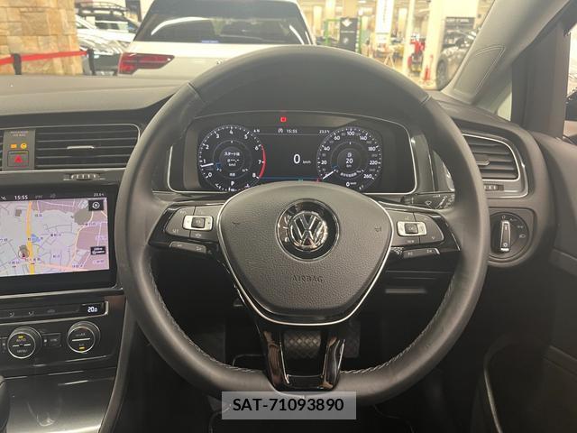 VolksWagen GOLF 2019-09 8647913-7