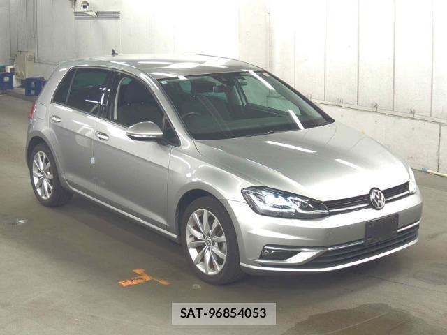 VolksWagen GOLF 2019-05 8648879-4