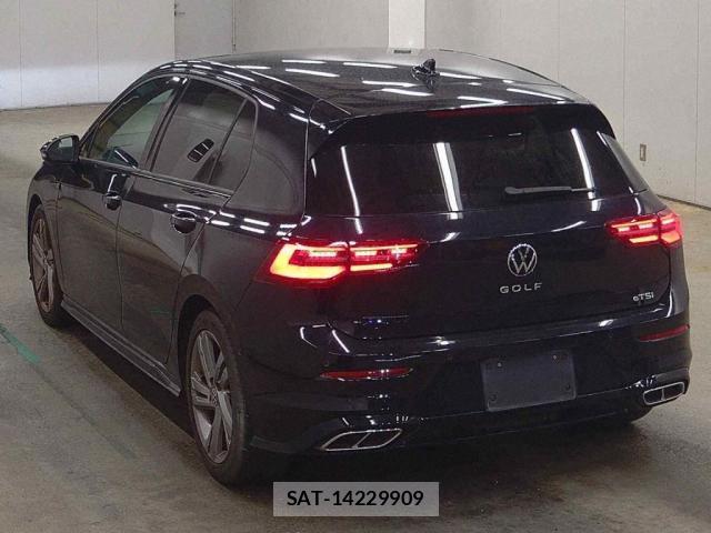 VolksWagen GOLF 2021-08 8649057-1