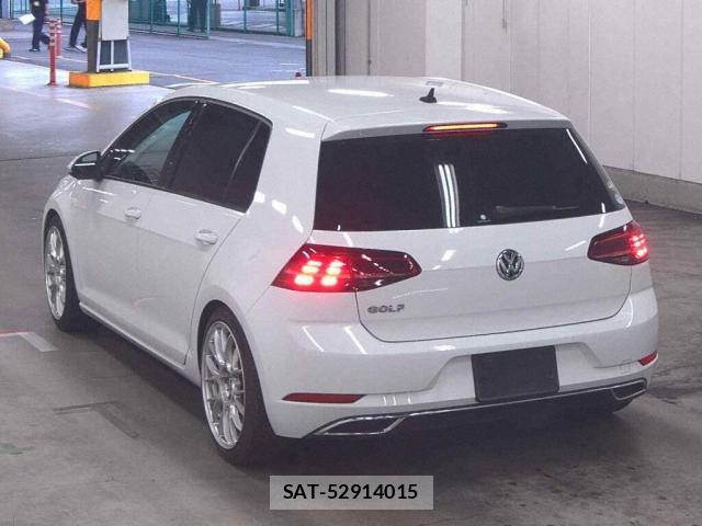 VolksWagen GOLF 2018-03 8649068-1