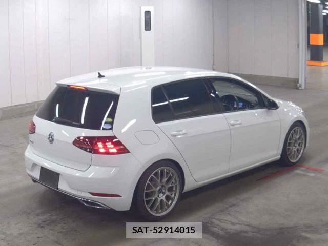 VolksWagen GOLF 2018-03 8649068-4