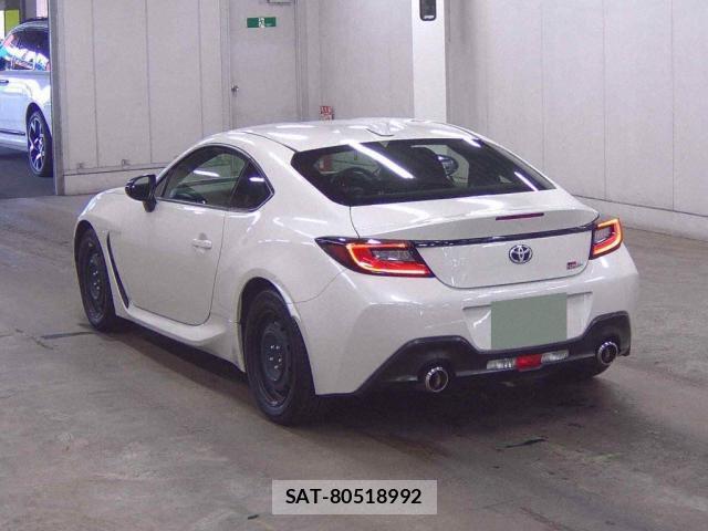 Toyota GR86 2022-05 8647180-1