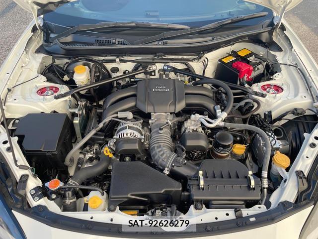 Toyota GR86 2024-07 8647992-18