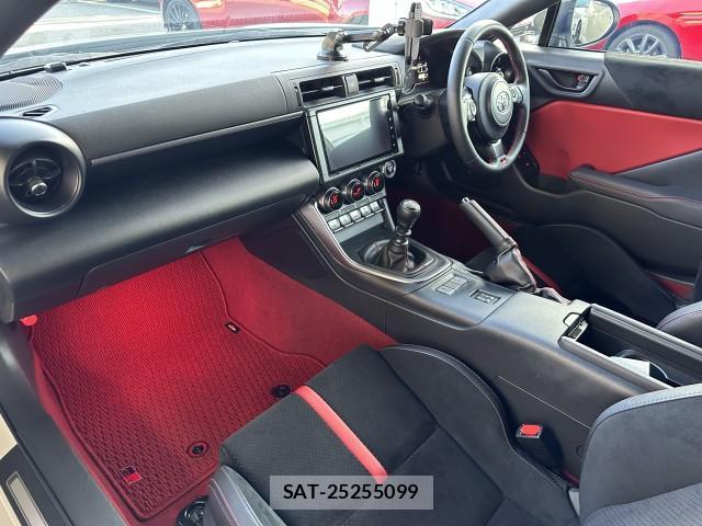 Toyota GR86 2024-06 8653063-11