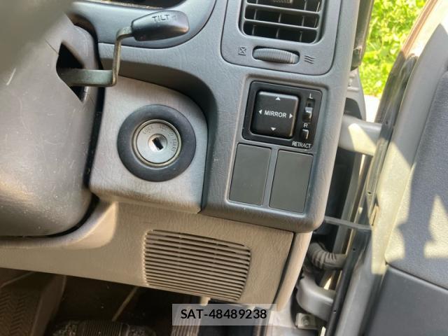 Toyota GRANVIA 1997-09 8649329-14