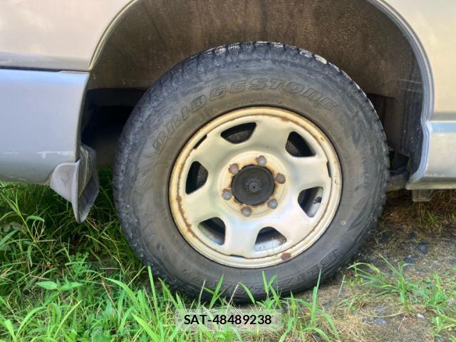 Toyota GRANVIA 1997-09 8649329-6