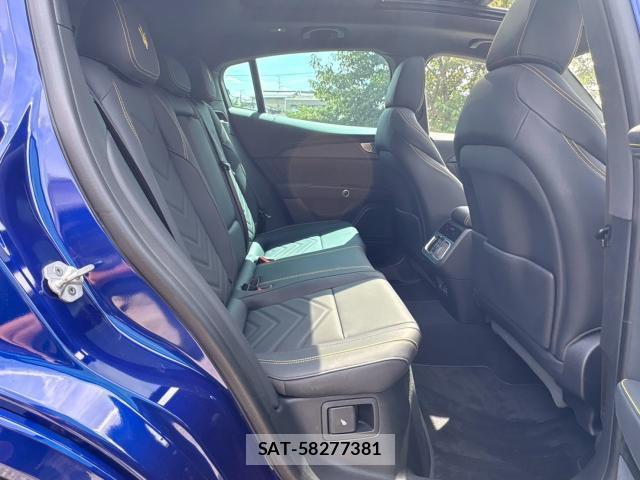Maserati Grecale 2023-03 8650096-11