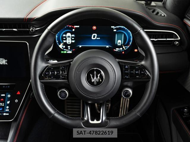 Maserati Grecale 2023-11 8651096-11