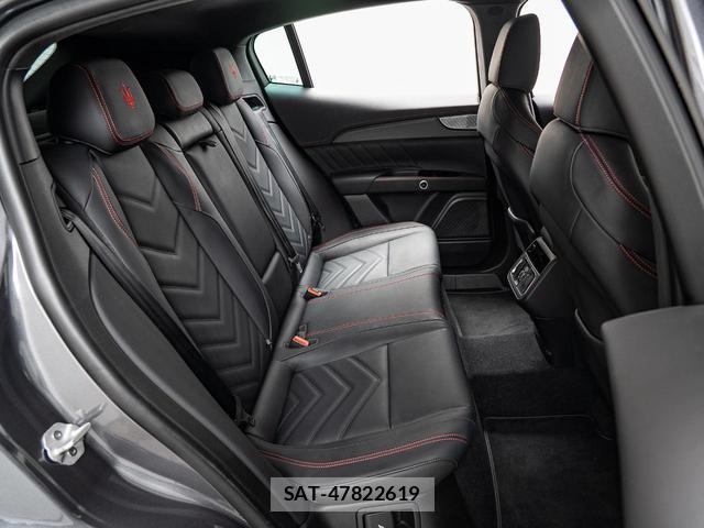 Maserati Grecale 2023-11 8651096-9
