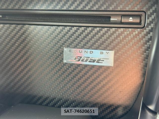 Nissan GT-R 2012-05 8651545-13
