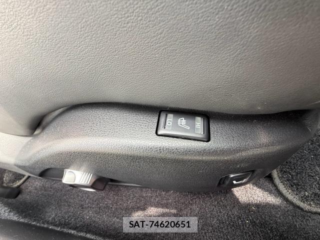 Nissan GT-R 2012-05 8651545-9