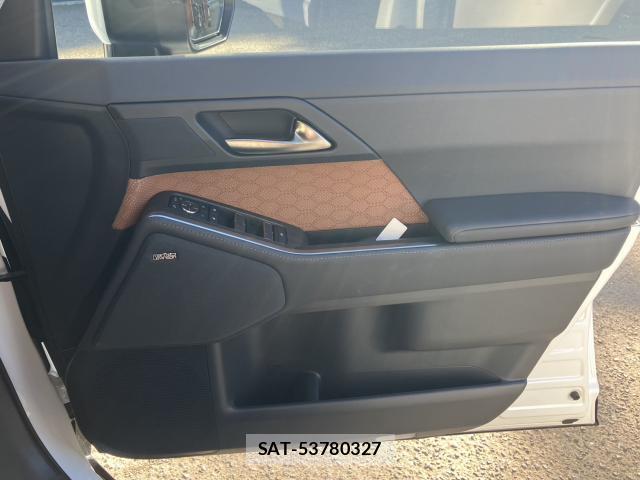 Lexus GX 2025-11 8650113-16