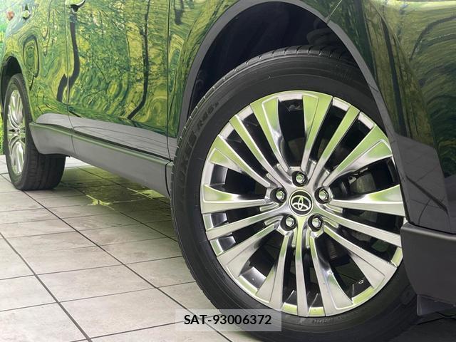 Toyota HARRIER HYBRID 2022-11 8646641-12