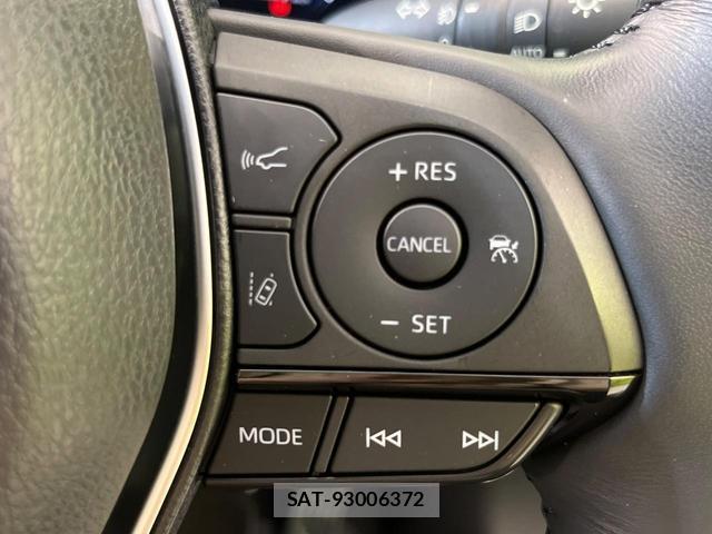 Toyota HARRIER HYBRID 2022-11 8646641-5