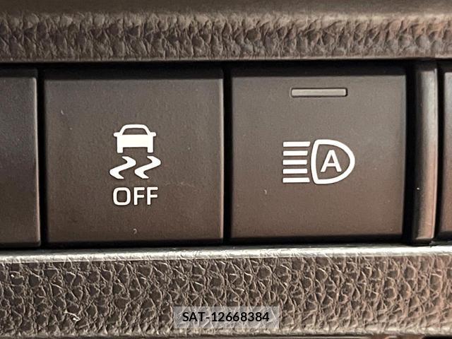 Toyota HARRIER HYBRID 2024-02 8648256-7