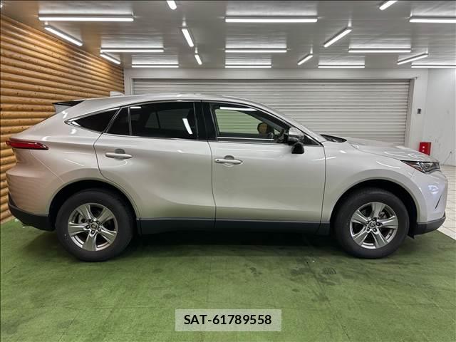 Toyota HARRIER HYBRID 2023-07 8649190-17