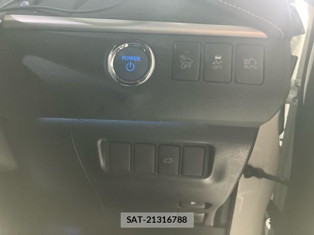 Toyota HARRIER HYBRID 2014-08 8649331-19